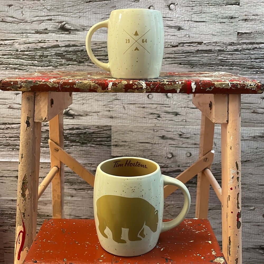 (Get 2!) 2016 Limited Edition n 016 Tim Hortons Bear Mugs